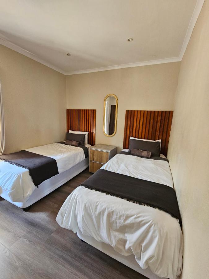Pine View Guesthouse Graskop Eksteriør billede